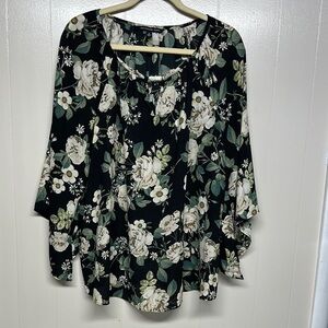Zac & Rachel Black and Cream Floral 3/4 Sleeve Blouse